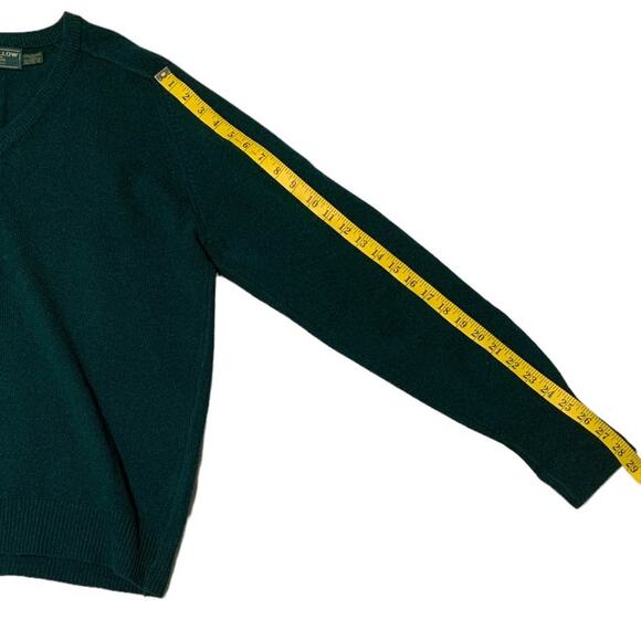 Men's CLUBFELLOW Marshall Fields Size XL Lambswool V-Neck Sweater Green Classic - Picture 5 of 7